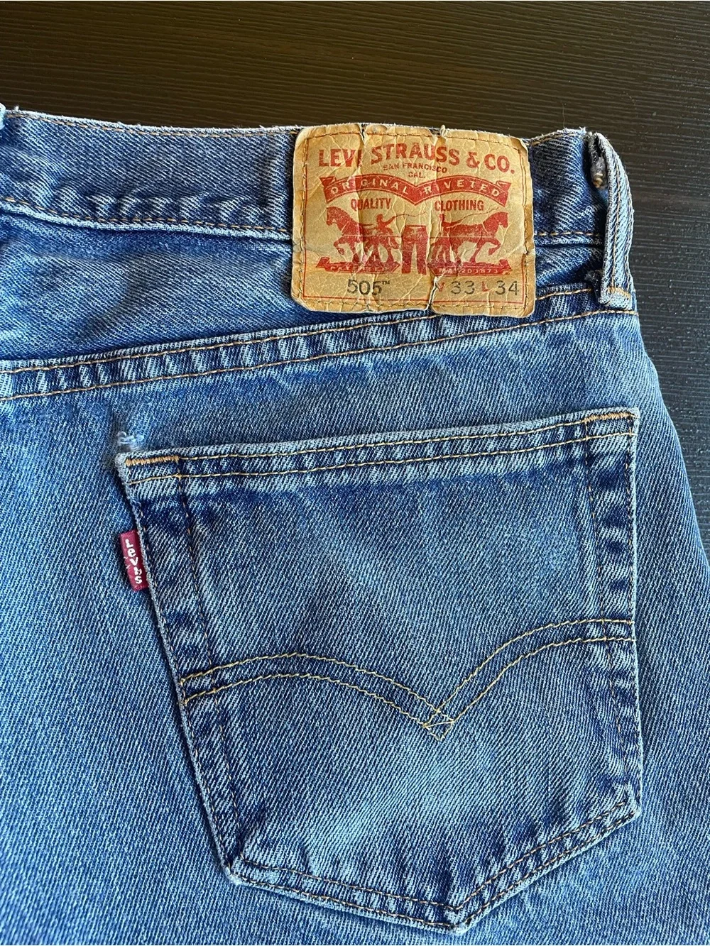 Levi's 505 Blue Denim Cutoff Raw Hem High Waisted Jean Shorts W33 Med